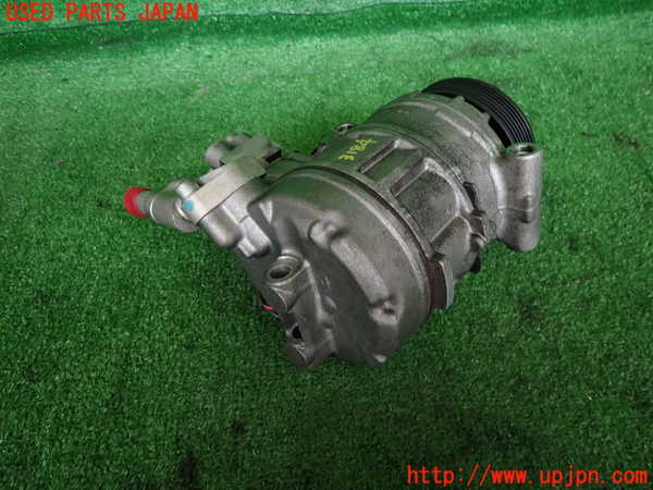 2UPJ-9231846025]BMW M5(NB50)(E60)エアコンコンプレッサー 中古_2