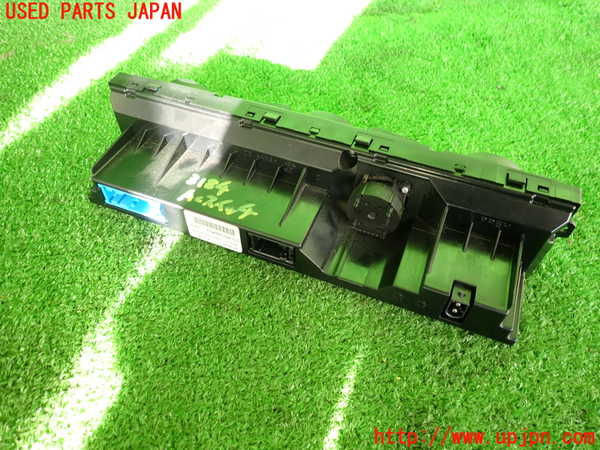 2UPJ-9231846066]BMW M5(NB50)(E60)エアコンスイッチ1 中古_2