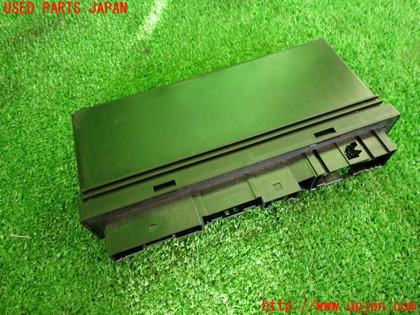 2UPJ-9231846146]BMW M5(NB50)(E60)コンピューター1 (BODY CONTROL) 中古_2