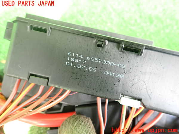 2UPJ-9231846741]BMW M5(NB50)(E60)ヒューズボックス1 中古_3