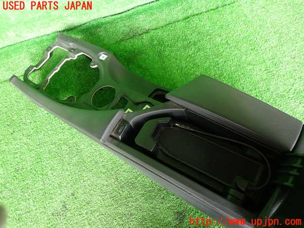 2UPJ-9231847540]BMW M5(NB50)(E60)センターコンソール 中古_3