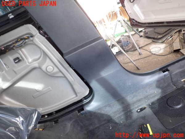 2UPJ-9231847670]BMW M5(NB50)(E60)左センターピラートリム 中古_3