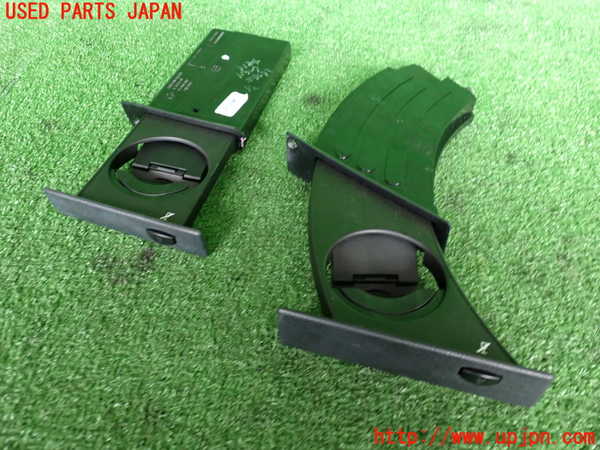 2UPJ-9231847810]BMW M5(NB50)(E60)ドリンクホルダー 中古_2