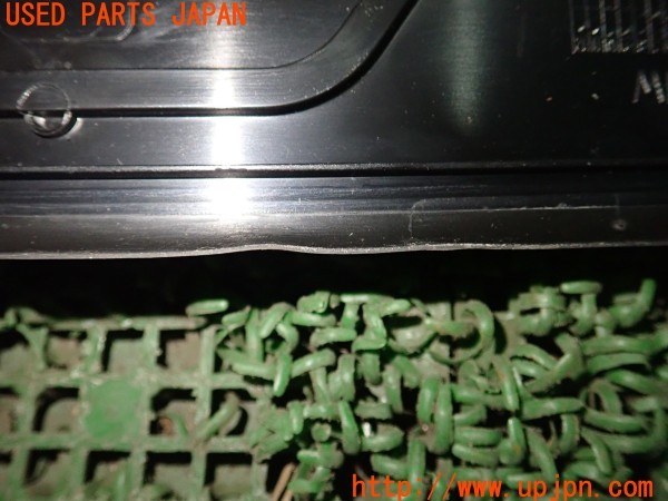 3UPJ=9231850616]BMW 523i(XG20 F10)(XG20)純正 スカッフプレート 中古_5