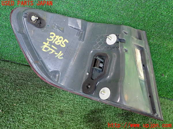 2UPJ-9231851530]BMW 523i(XG20)右テールランプ 中古 F10_2