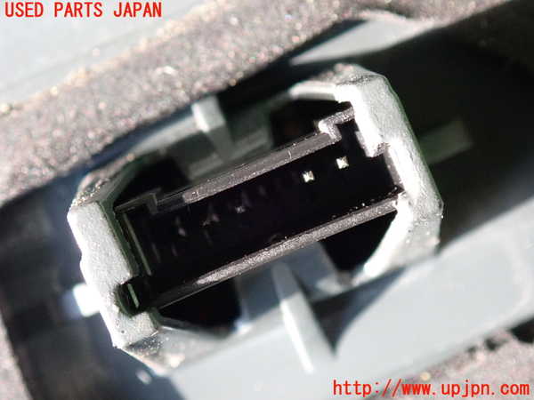 2UPJ-9231851530]BMW 523i(XG20)右テールランプ 中古 F10_4