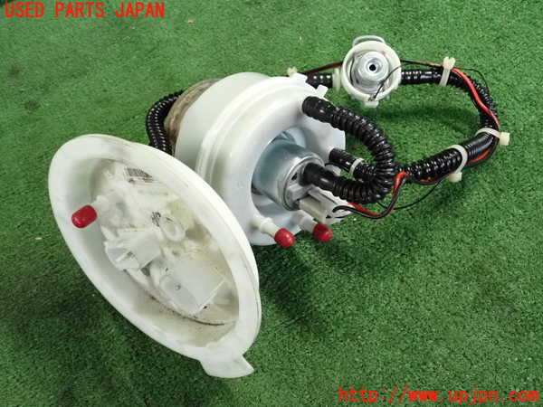 2UPJ-9231852510]BMW 523i(XG20)燃料ポンプ 中古 F10_2