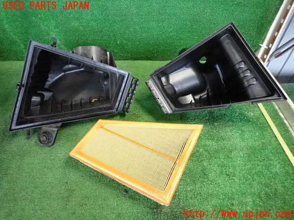2UPJ-9231852560]BMW 523i(XG20)エアクリーナーボックス 中古 F10_3