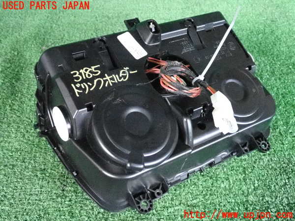 2UPJ-9231857810]BMW 523i(XG20)ドリンクホルダー 中古 F10_3