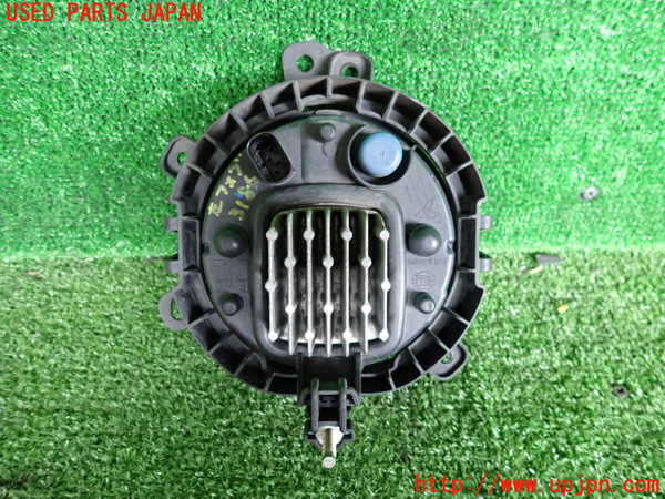 2UPJ-9231861182]BMW ミニ(MINI)クーパーD(XN15M)左フォグ 中古 (F56)_2