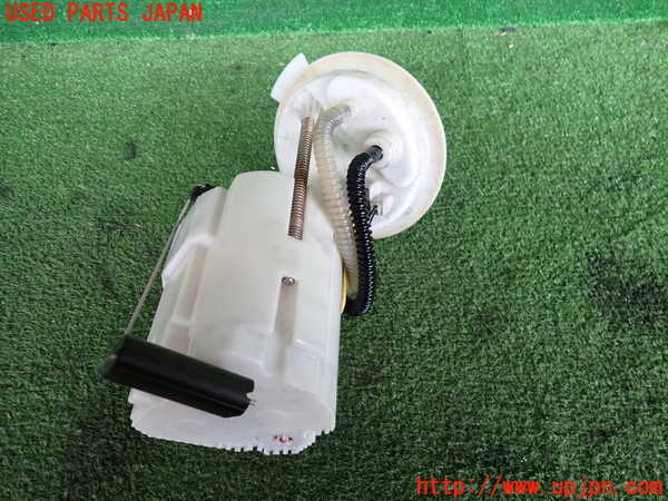2UPJ-9231862510]BMW ミニ(MINI)クーパーD(XN15M)燃料ポンプ 中古 (F56)_3