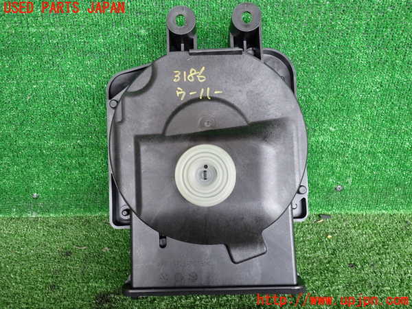 2UPJ-9231866530]BMW ミニ(MINI)クーパーD(XN15M)ウーハー 中古 (F56)_2