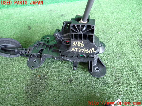 2UPJ-9231867555]BMW ミニ(MINI)クーパーD(XN15M)ATシフトレバー 中古 (F56)_3