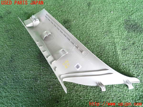 2UPJ-9231867655]BMW ミニ(MINI)クーパーD(XN15M)右フロントピラートリム 中古 (F56)_2