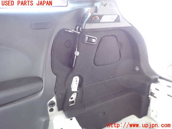 2UPJ-9231867675]BMW ミニ(MINI)クーパーD(XN15M)右リアピラートリム 中古 (F56)_4