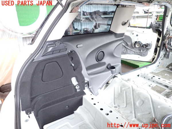 2UPJ-9231867680]BMW ミニ(MINI)クーパーD(XN15M)左リアピラートリム 中古 (F56)_2