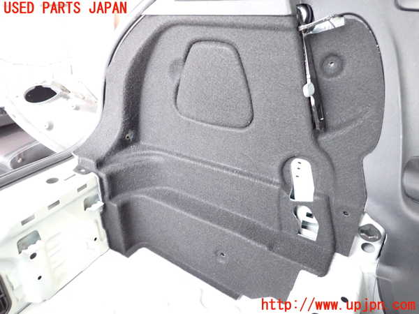 2UPJ-9231867680]BMW ミニ(MINI)クーパーD(XN15M)左リアピラートリム 中古 (F56)_5