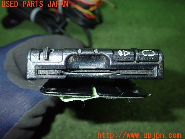 3UPJ=9231870503]ハイエースワゴン(KZH100G)Panasonic パナソニック  CY-ET909KD ETC車載器 中古_4