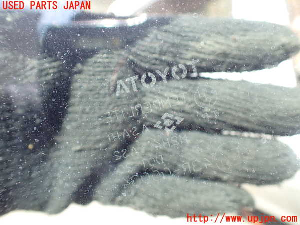 1UPJ-9231871230]ハイエースワゴン100系(KZH100G)右前ドア 中古 ASAHI M2H4 43R-00034_5