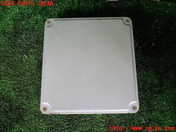 1UPJ-9231876110]ハイエースワゴン100系(KZH100G)エンジンコンピューター 中古_3
