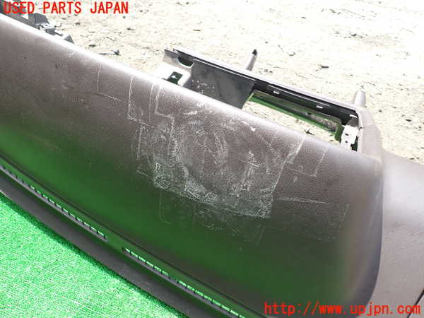 1UPJ-9231877505]ハイエースワゴン100系(KZH100G)ダッシュボード 中古_4