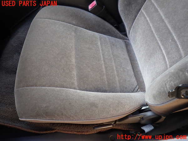 1UPJ-9231877065]ハイエースワゴン100系(KZH100G)助手席シート 中古_3
