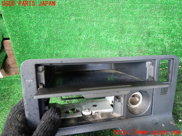 1UPJ-9231877841]ハイエースワゴン100系(KZH100G)小物入れ1 中古_2