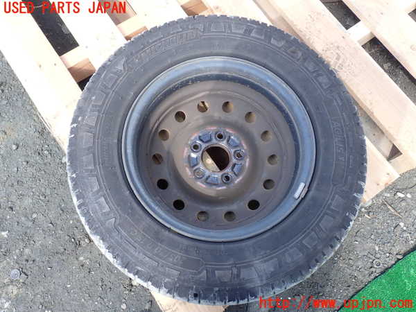 1UPJ-9231879028]ハイエースワゴン100系(KZH100G)タイヤ　ホイール　1本③ 205/70R15 中古_3