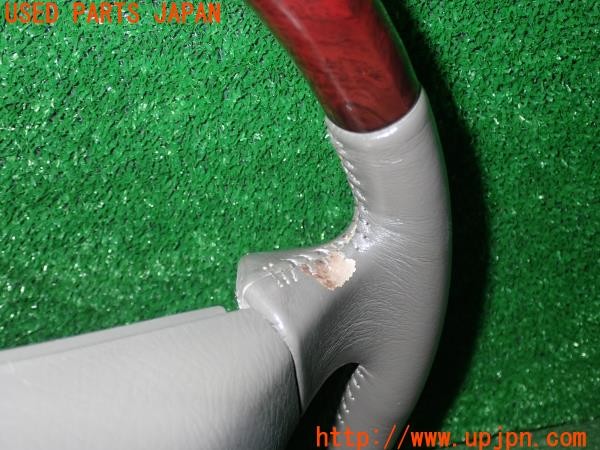 3UPJ=9231880617]グランドハイエース GLエディション(VCH10W)純正 ウッド 木目 ステアリング 中古_3