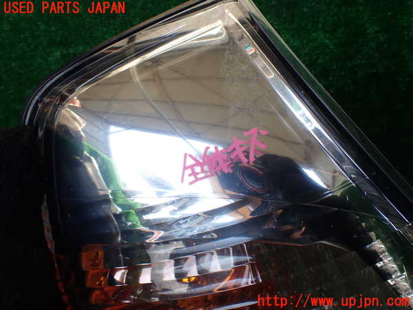 1UPJ-9231881150]グランドハイエース(VCH10W)右コーナーランプ 中古_2
