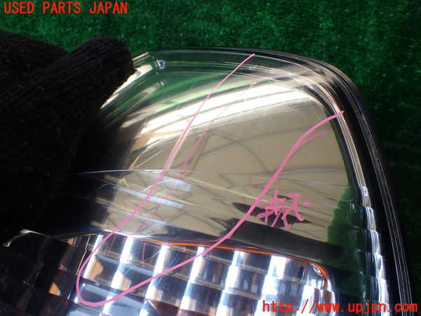 1UPJ-9231881152]グランドハイエース(VCH10W)左コーナーランプ 中古_2