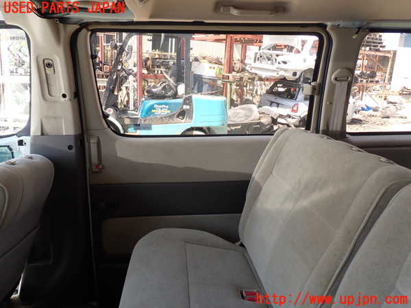 1UPJ-9231881290]グランドハイエース(VCH10W)右後ドア M2A55 中古_4