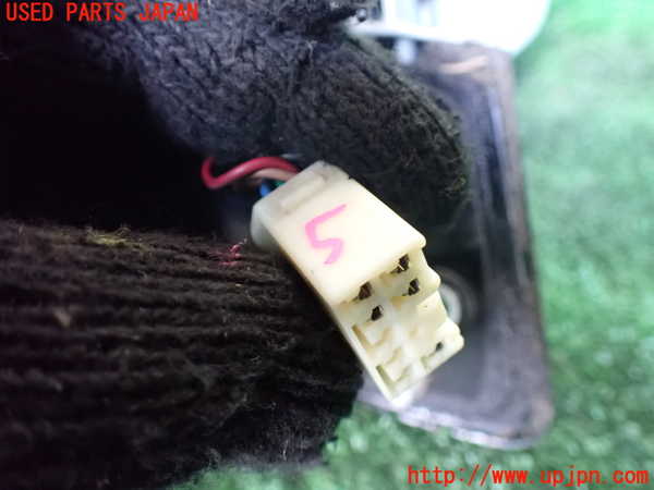 1UPJ-9231881210]グランドハイエース(VCH10W)右ドアミラー 中古_4