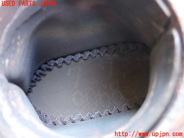 1UPJ-9231882661]グランドハイエース(VCH10W)触媒1 中古_5