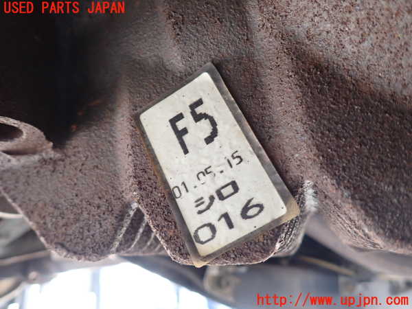 1UPJ-9231884355]グランドハイエース(VCH10W)リアデフ 中古_3