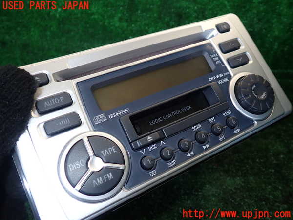 1UPJ-9231886480]グランドハイエース(VCH10W)CDプレーヤー 中古_2