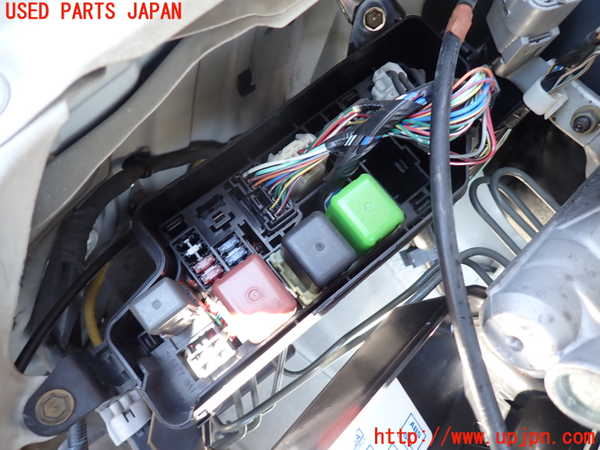 1UPJ-9231886742]グランドハイエース(VCH10W)ヒューズボックス2 中古_2