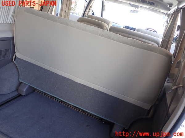 1UPJ-9231887210]グランドハイエース(VCH10W)3列目シート 中古_4