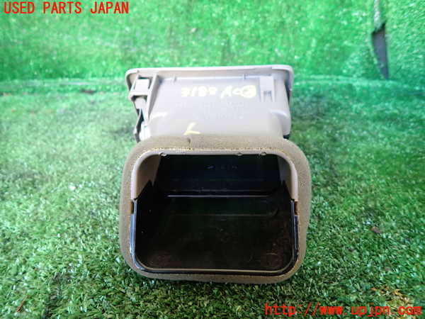 1UPJ-9231887527]グランドハイエース(VCH10W)エアコン吹き出し口2 (左) 中古_2
