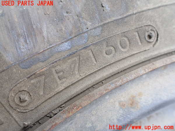 1UPJ-9231889601]グランドハイエース(VCH10W)スペアタイヤ1 中古_3