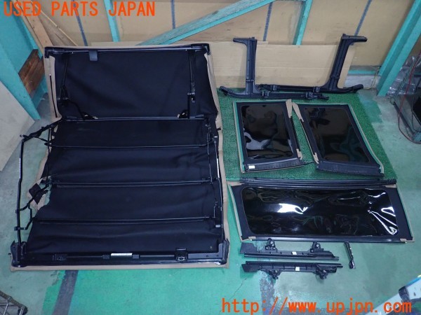 3UPJ=9231890031]ジープラングラー アンリミテッド(JL36L)純正 幌 ホロ ソフトトップ 骨組み・ヘッダーチャンネル付き 中古_3