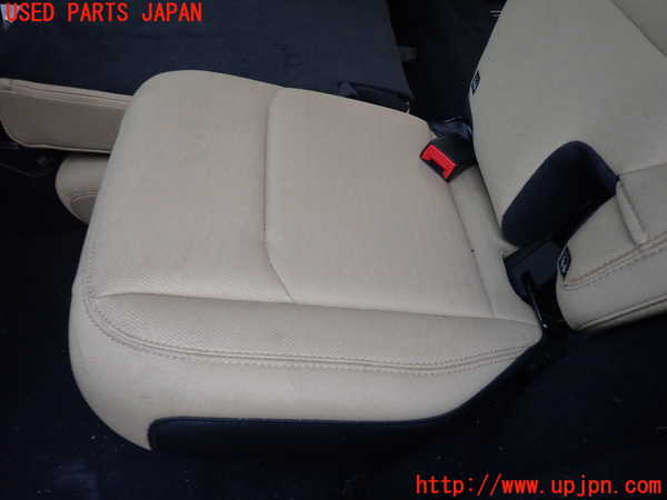 1UPJ-9231897175]ジープ・ラングラー アンリミテッド(JL36L)左2列目シート 中古_3