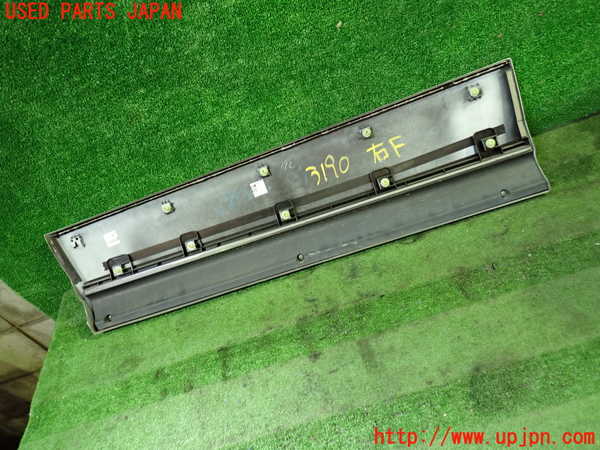 1UPJ-9231901232]セレナ e-POWER(HFC27)右前ドアパネル 中古_3