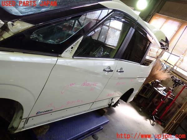 1UPJ-9231901260]セレナ e-POWER(HFC27)左前ドア M2H4U 中古_3