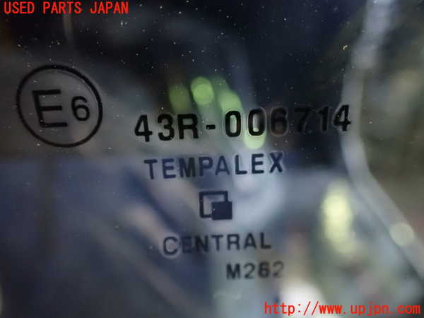 1UPJ-9231901382]セレナ e-POWER(HFC27)左クォーターガラス M262 中古_2