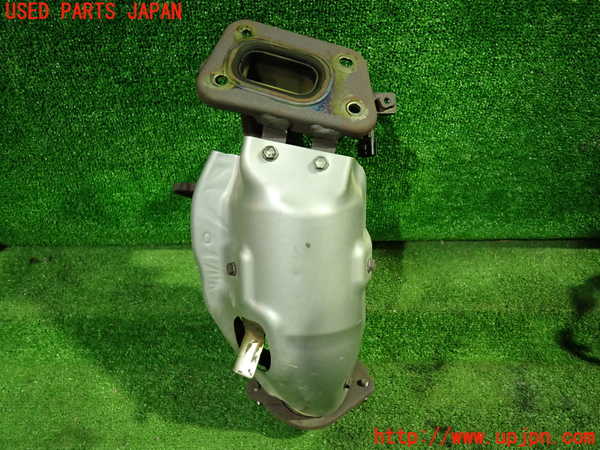 1UPJ-9231902661]セレナ e-POWER(HFC27)触媒1 中古_2