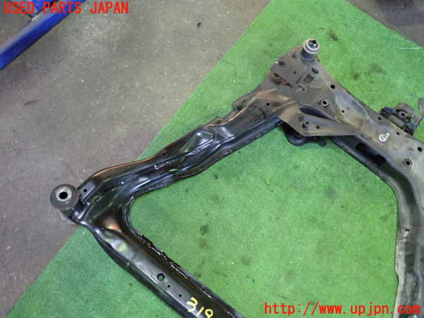 1UPJ-9231905285]セレナ e-POWER(HFC27)フロントメンバー 中古_3