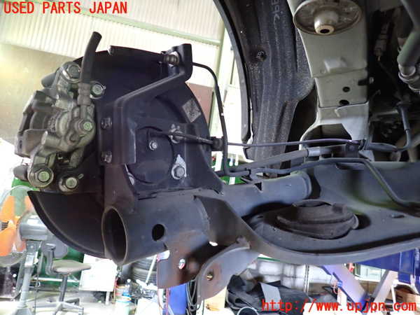 1UPJ-9231905380]セレナ e-POWER(HFC27)リアアクスルビーム 中古_4