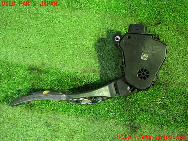 1UPJ-9231906381]セレナ e-POWER(HFC27)センサー1 (アクセルペダル) 中古_3