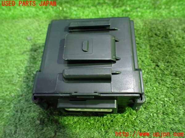 1UPJ-9231906150]セレナ e-POWER(HFC27)コンピューター5 (476A0 5TL0A) 中古_2